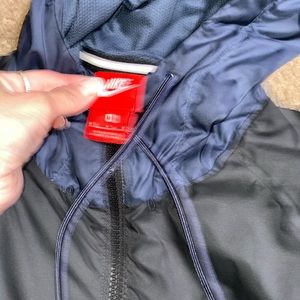 Mens Nike light weight jacket